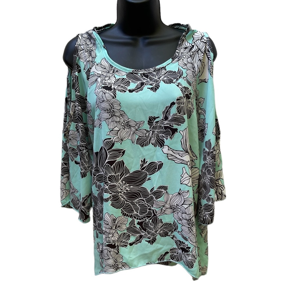 SJS mint short sleeve shirt size medium‎